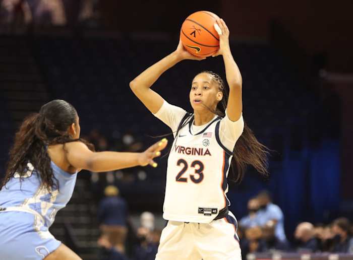 Amandine Toi, Virginia Cavaliers women's basketball